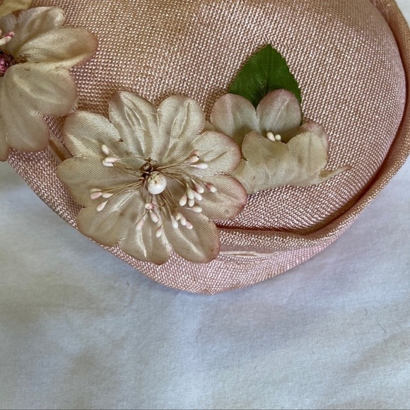 Vintage‎ Hat Pink and Cream Flowers Fascinator Church - Picture 9 of 15